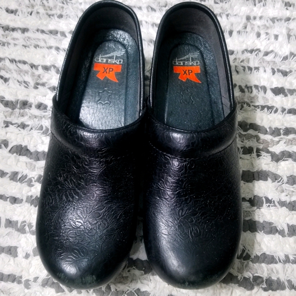 Dansko XP Pro, Black Tooled Leather, Euro 37